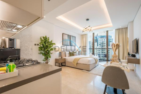 Hot Promo Chic Studio Close to Iconic Water Canal by Deluxe Holiday Homes